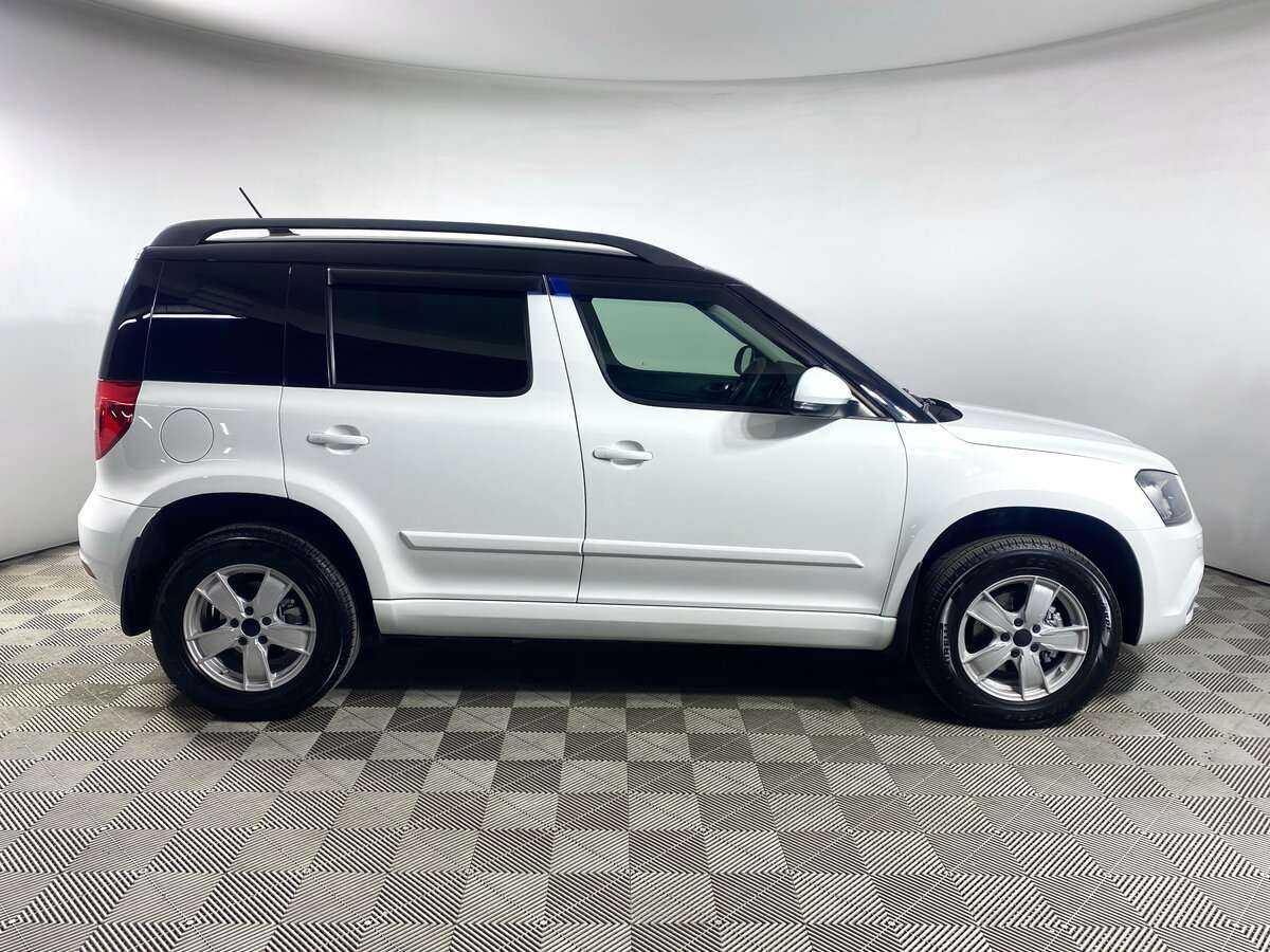 Купить Skoda Yeti с пробегом. Фото: #2