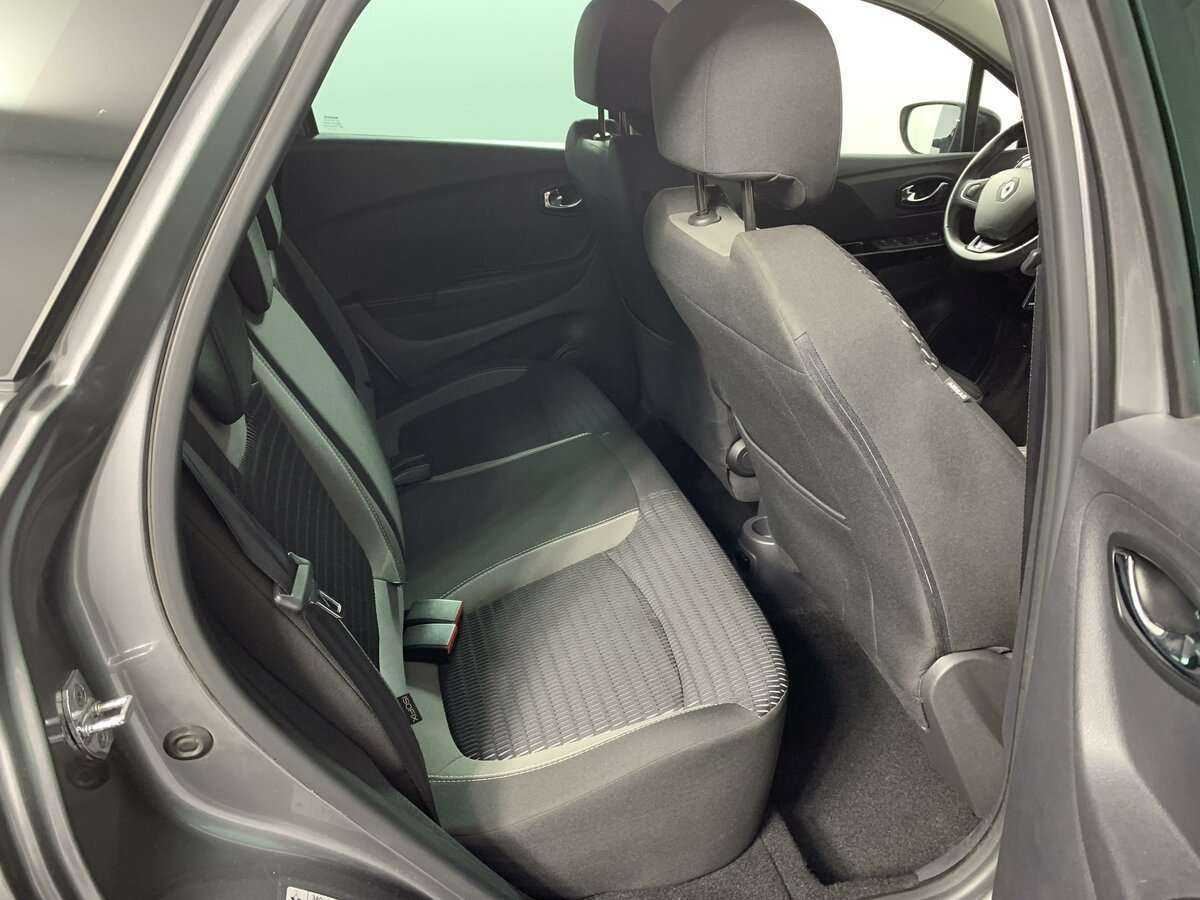 Купить Renault Kaptur с пробегом. Фото: #16