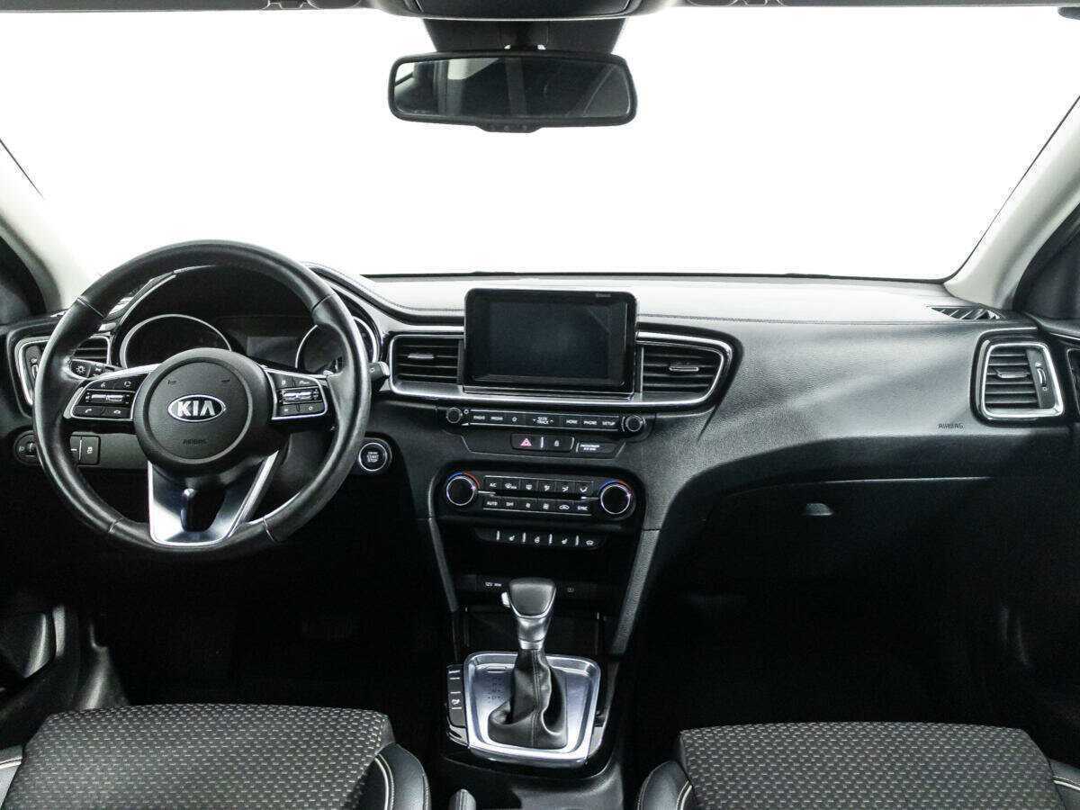 Купить Kia Ceed с пробегом. Фото: #12