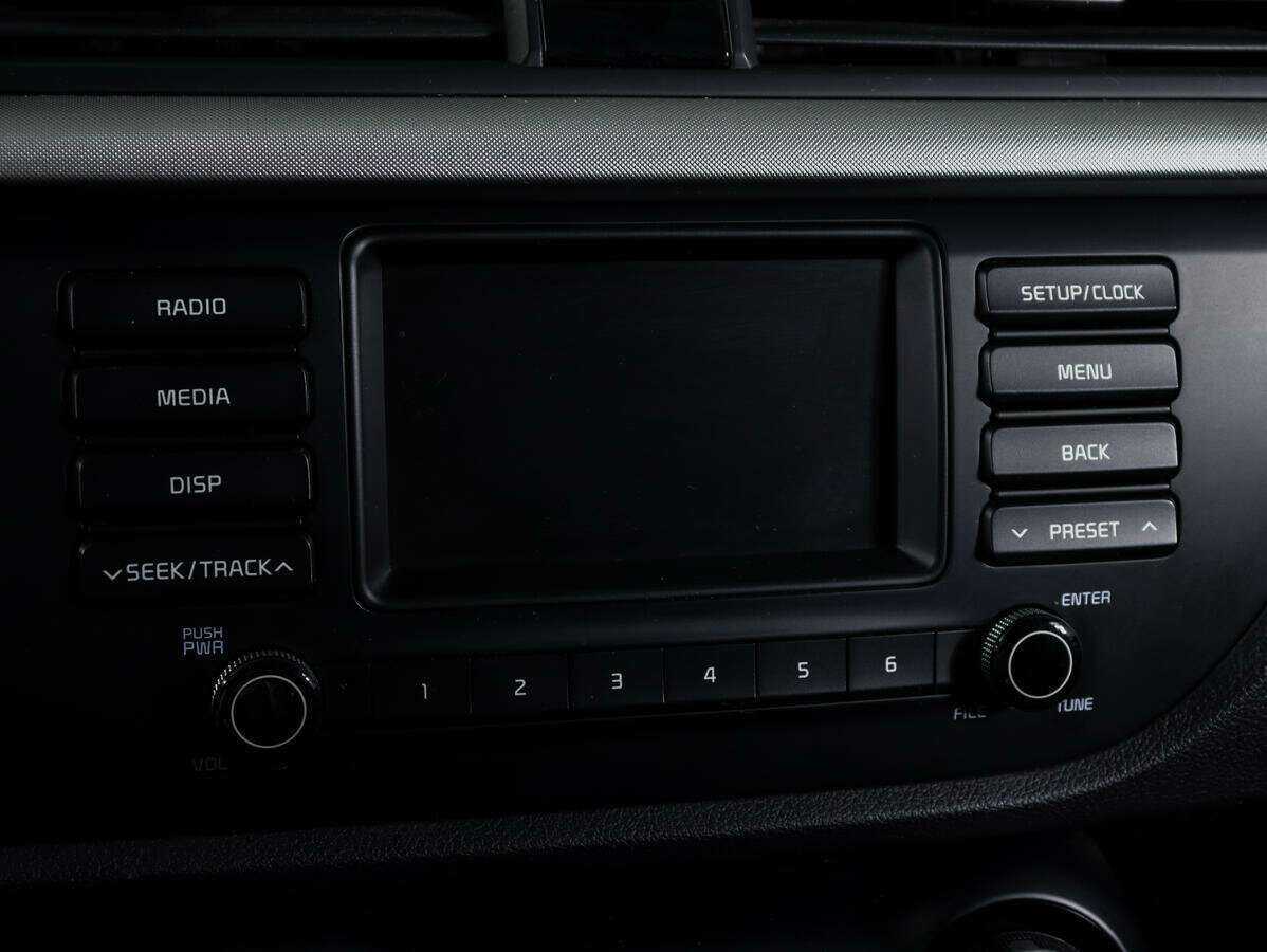 Купить Kia Rio с пробегом. Фото: #19