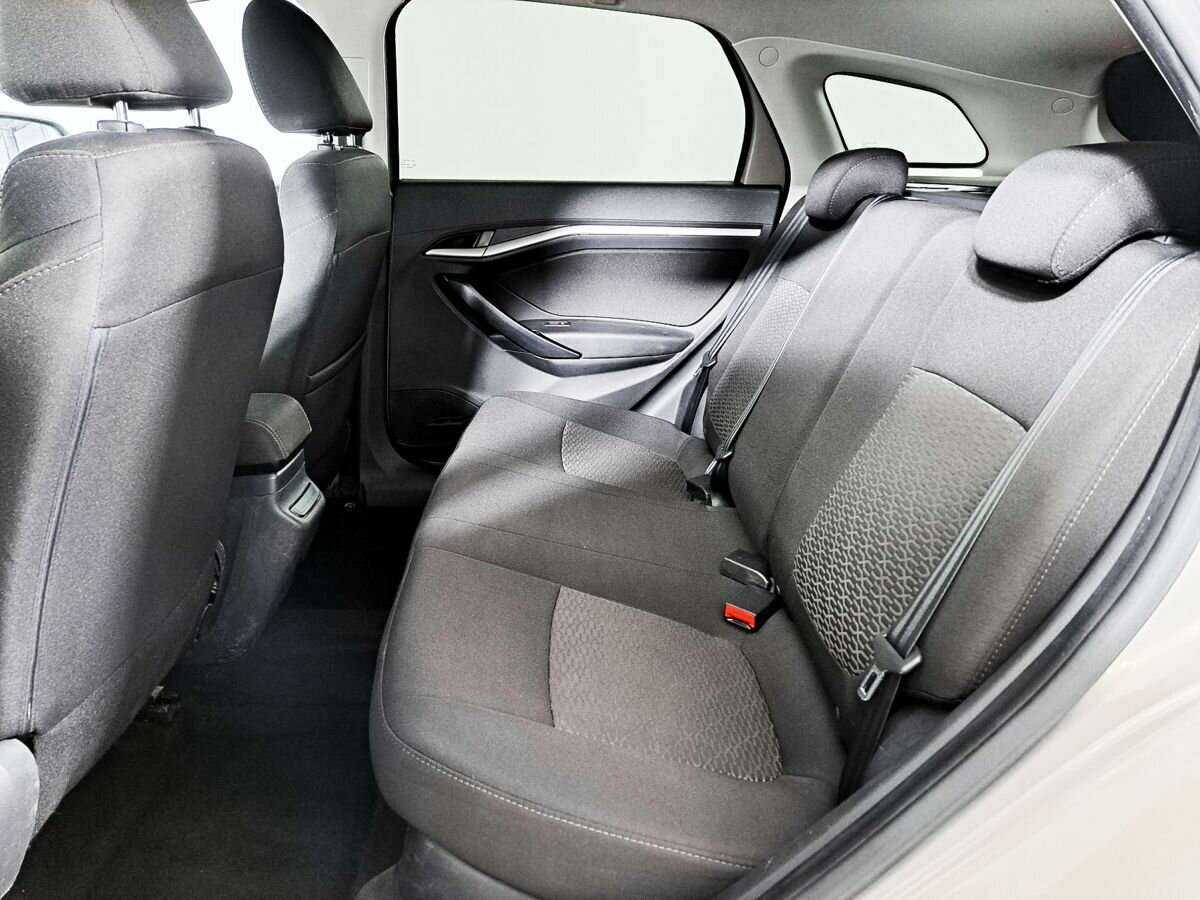 Купить Lada (ВАЗ) Vesta с пробегом. Фото: #6