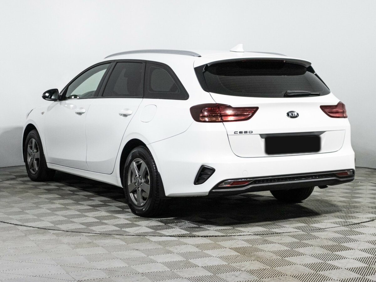 Купить Kia Ceed с пробегом. Фото: #6