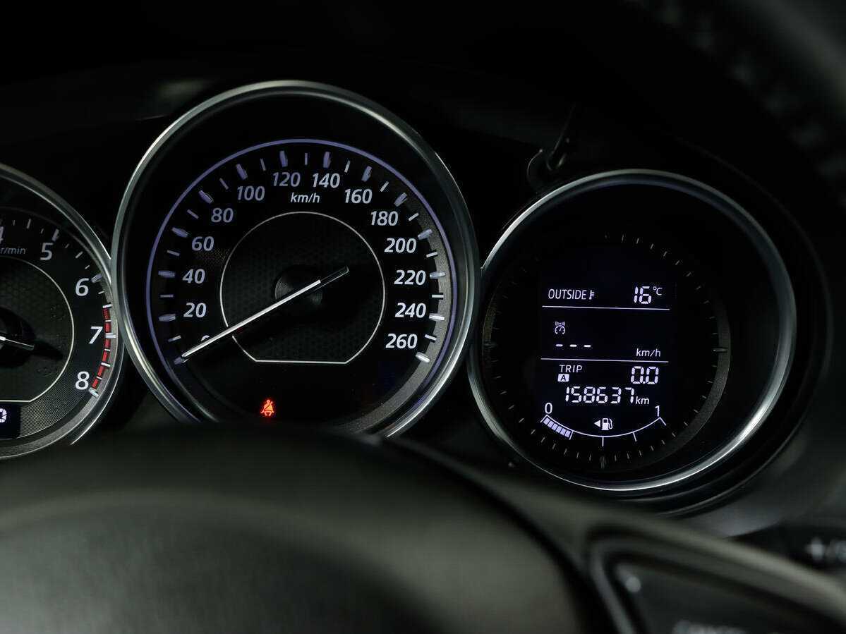 Купить Mazda 6 с пробегом. Фото: #17