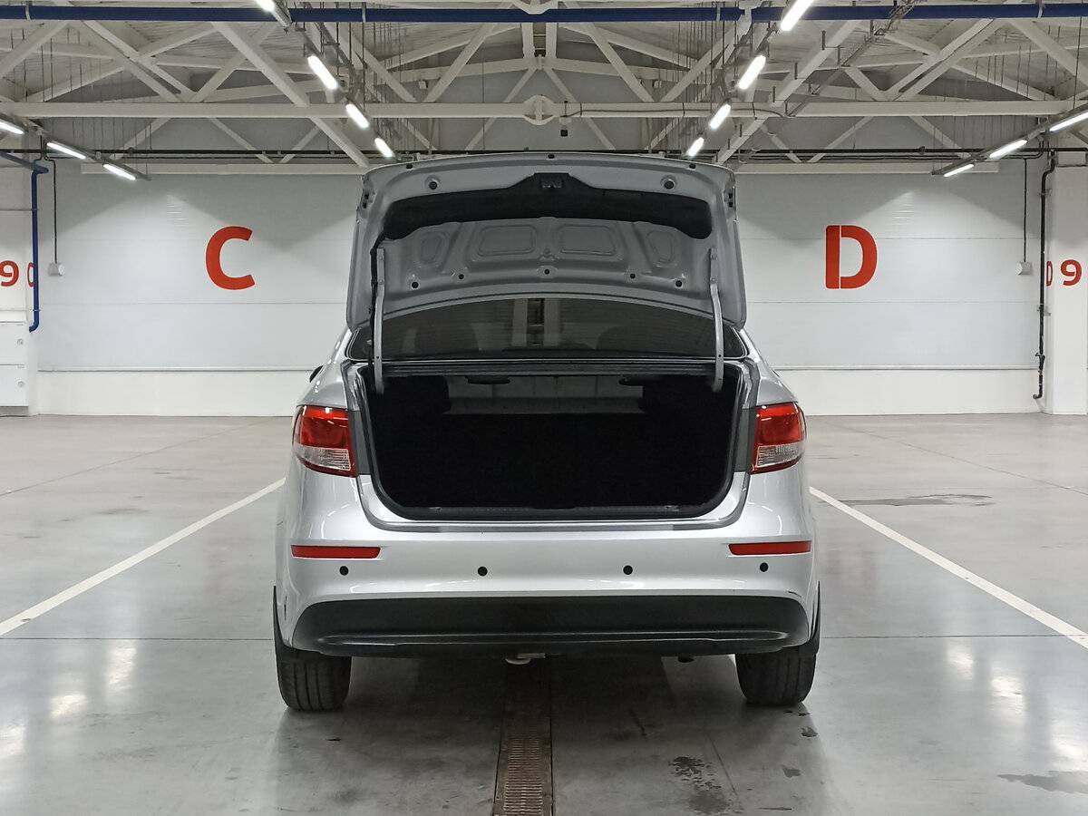 Купить Kia Rio с пробегом. Фото: #9