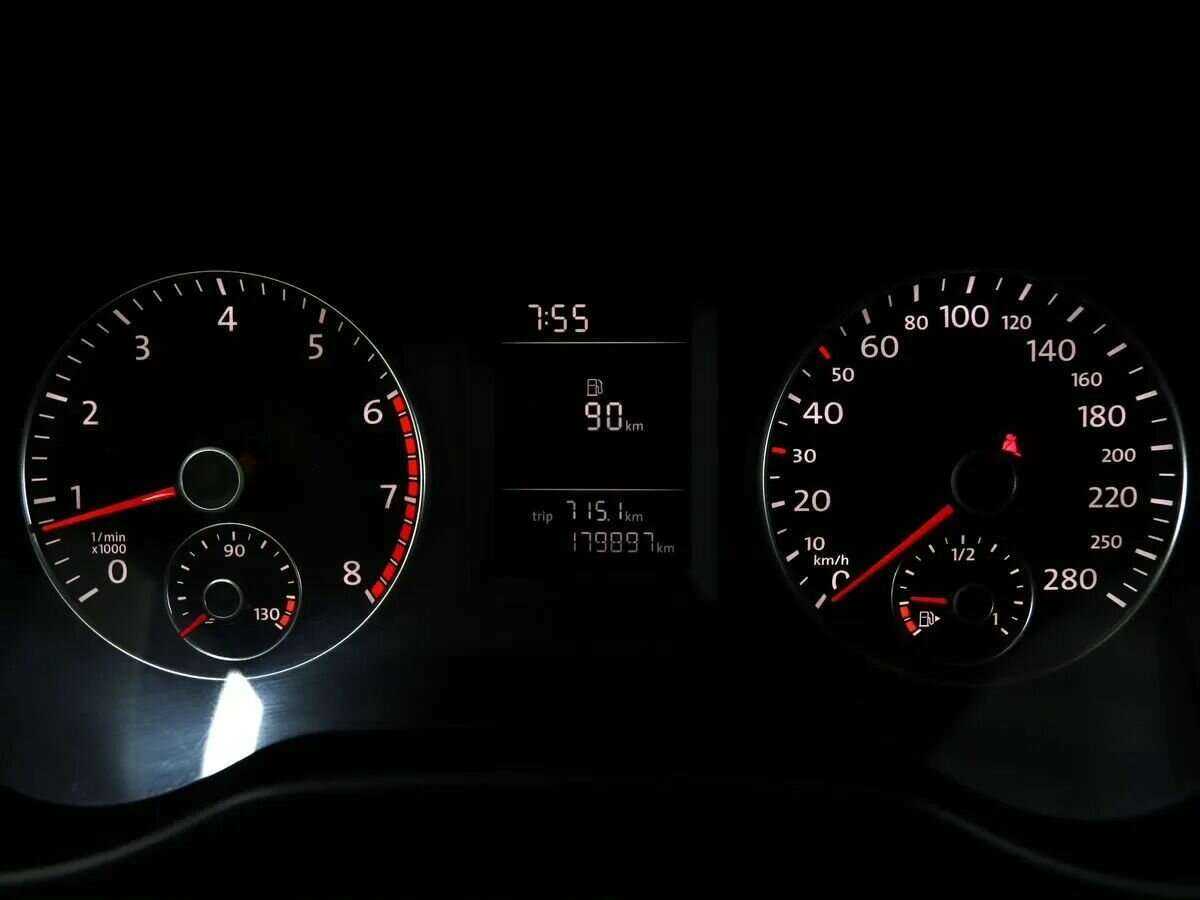 Купить Volkswagen Jetta с пробегом. Фото: #10