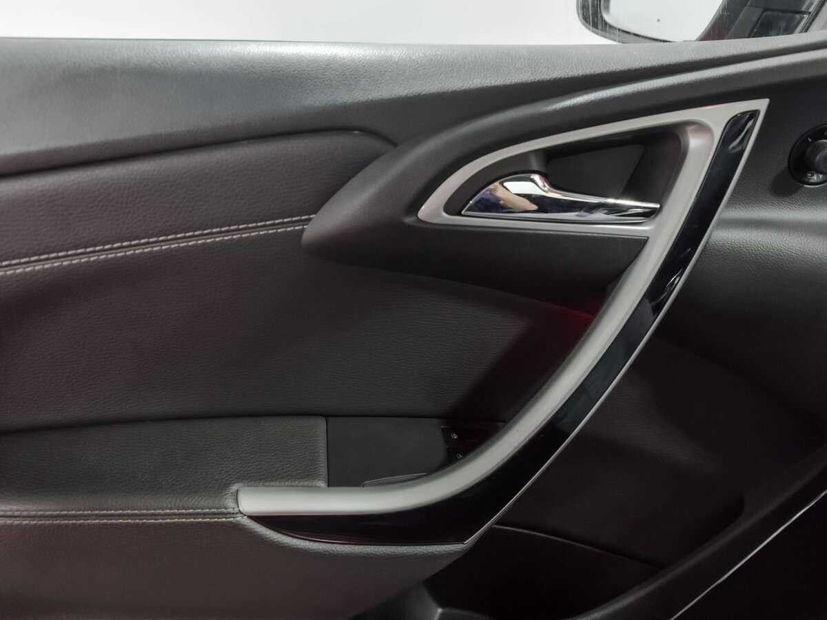 Купить Opel Astra с пробегом. Фото: #8