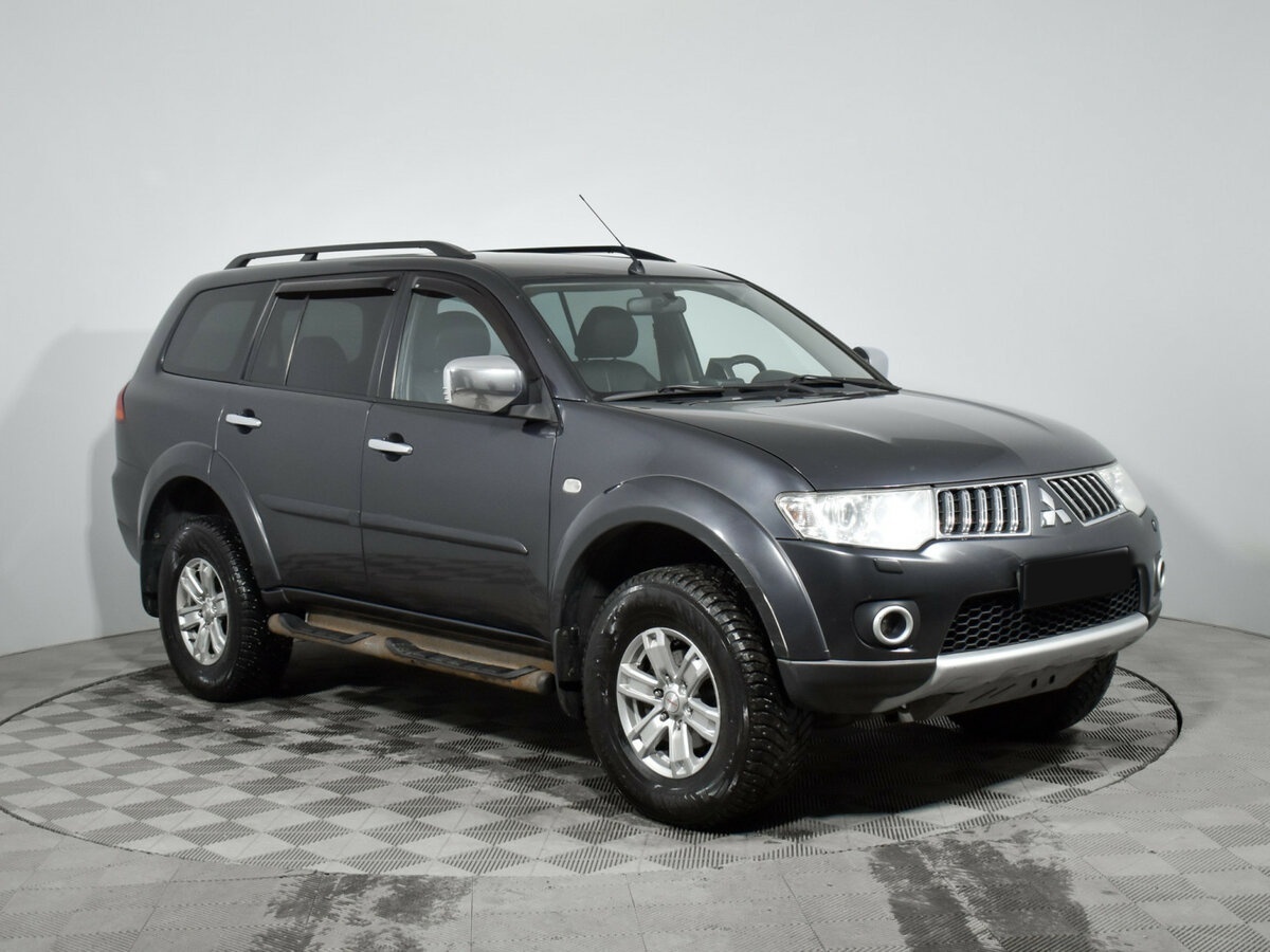 Купить Mitsubishi Pajero Sport с пробегом. Фото: #2