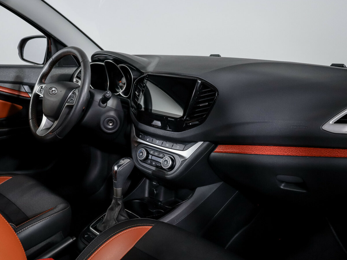 Купить Lada (ВАЗ) Vesta с пробегом. Фото: #6