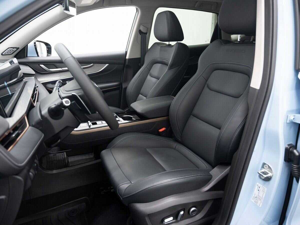 Купить EXEED LX с пробегом. Фото: #7