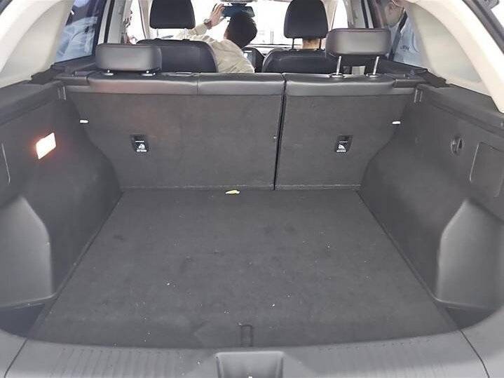 Купить FAW Bestune T55 с пробегом. Фото: #10