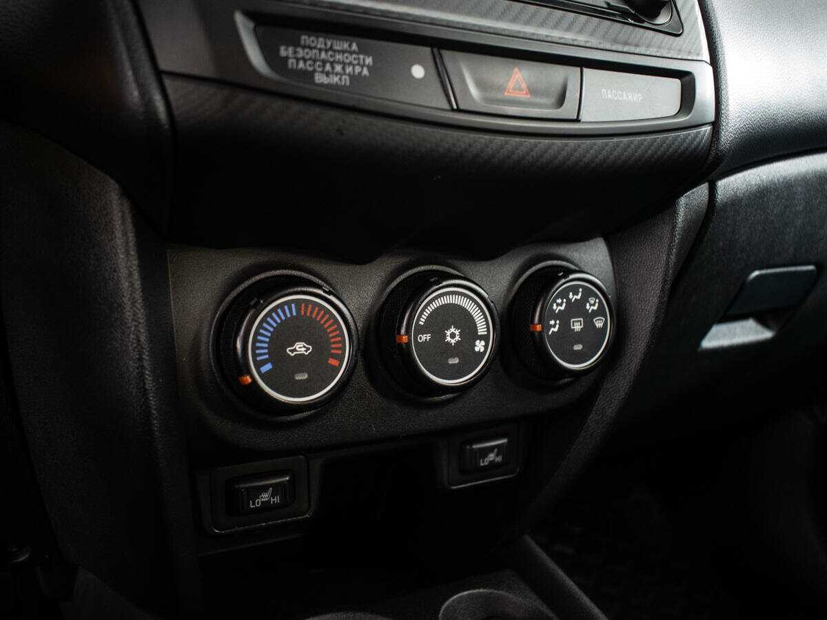 Купить Mitsubishi ASX с пробегом. Фото: #13