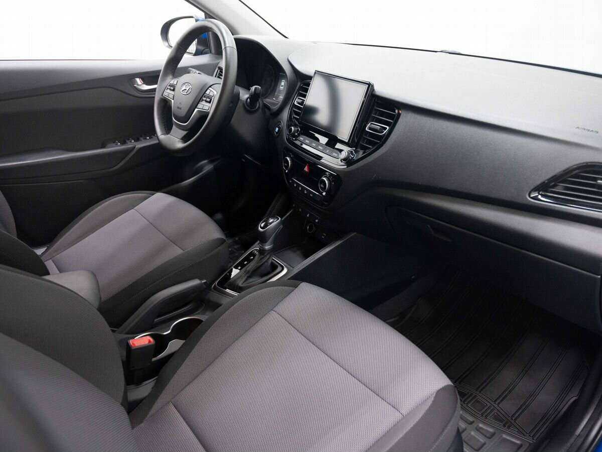 Купить Hyundai Solaris с пробегом. Фото: #12