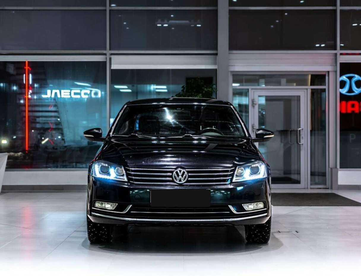Купить Volkswagen Passat с пробегом. Фото: #1