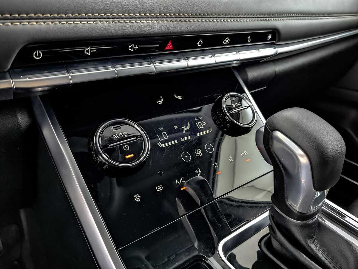 Купить Chery Tiggo 8 с пробегом. Фото: #16