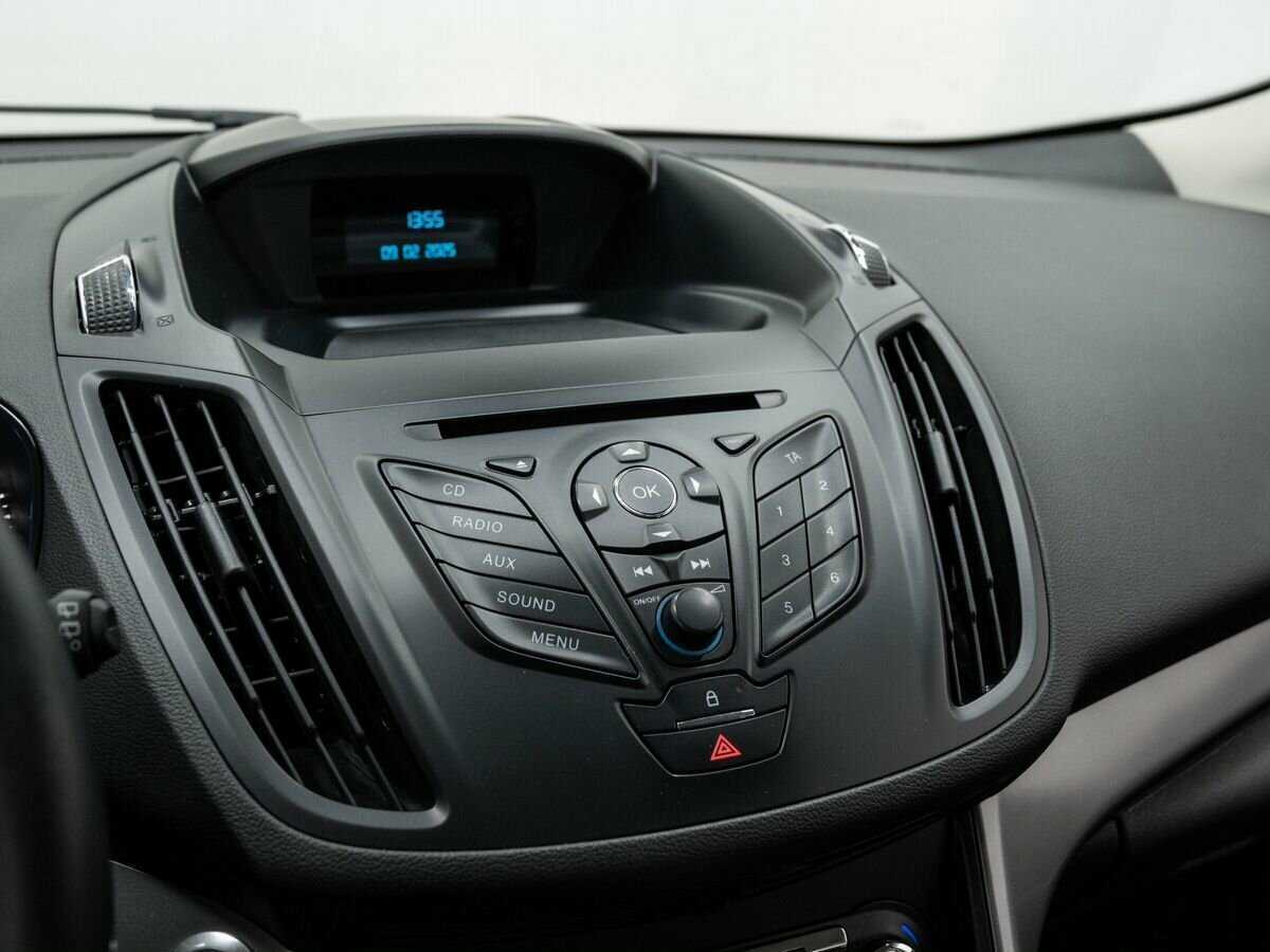 Купить Ford Kuga с пробегом. Фото: #20