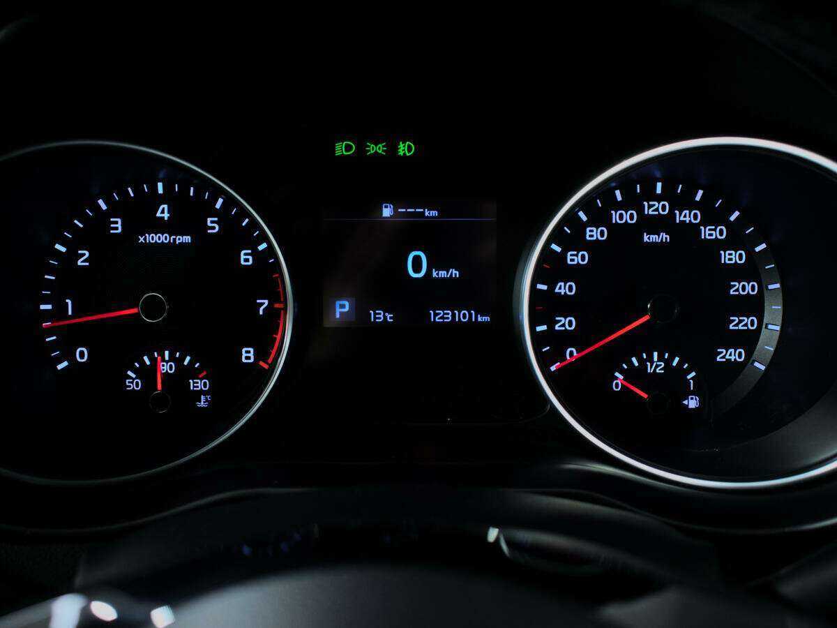 Купить Kia Ceed с пробегом. Фото: #10