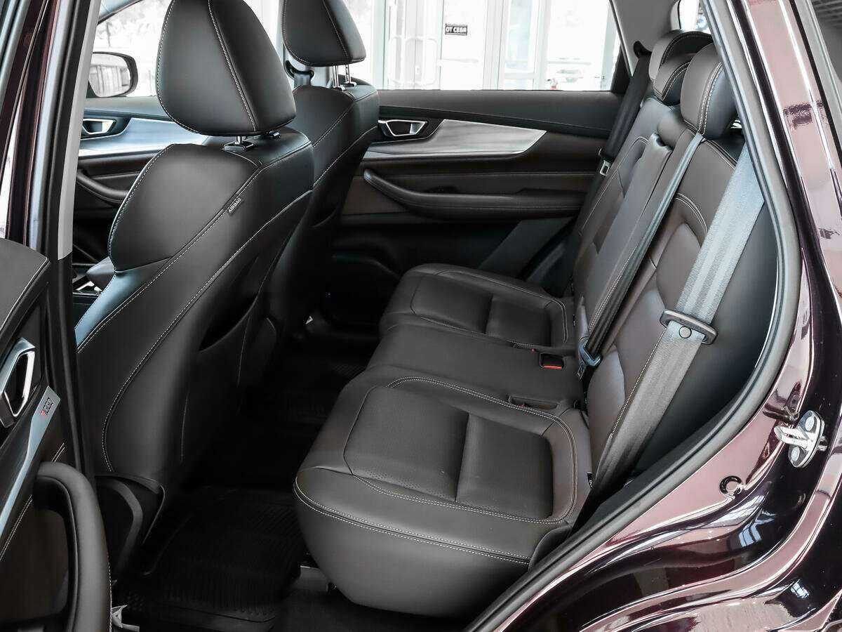 Купить Chery Tiggo 8 Pro с пробегом. Фото: #11