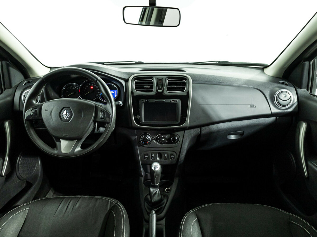 Купить Renault Logan с пробегом. Фото: #11