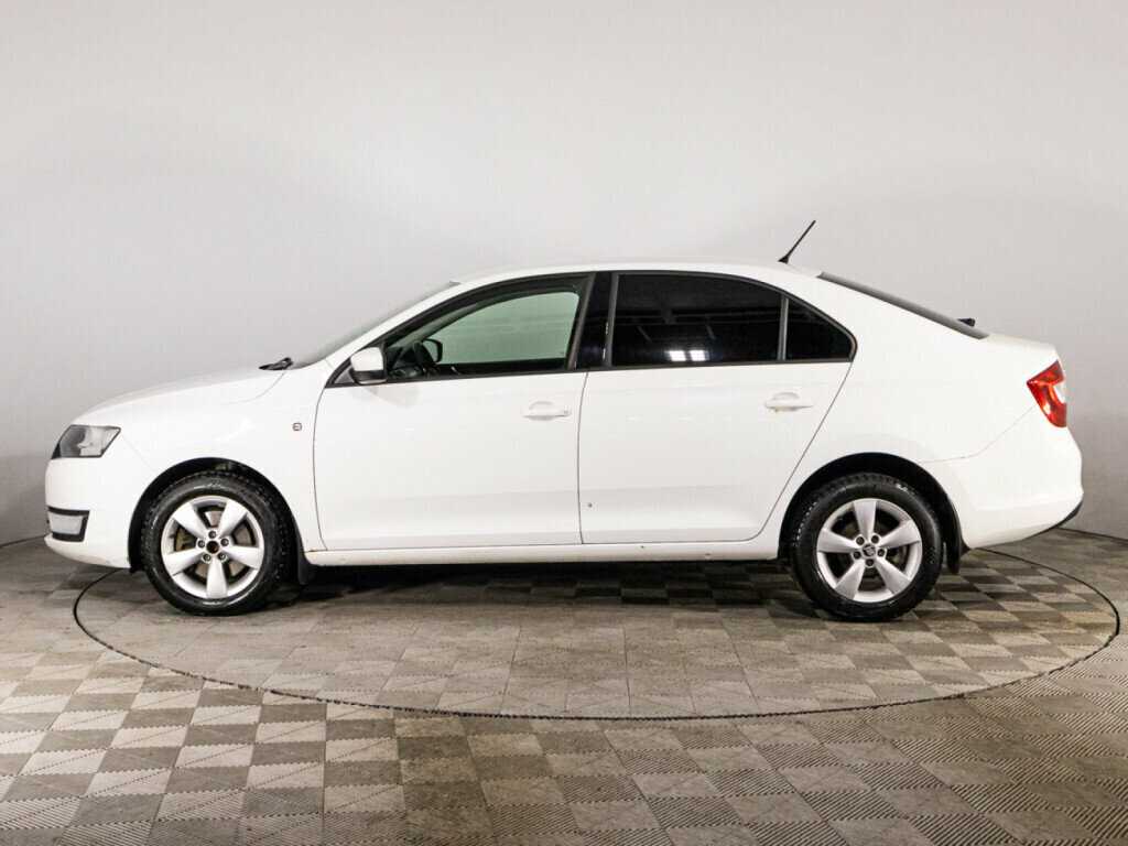 Купить Skoda Rapid с пробегом. Фото: #7