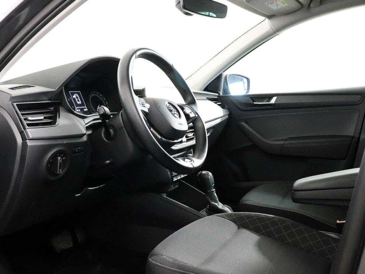 Купить Skoda Rapid с пробегом. Фото: #7