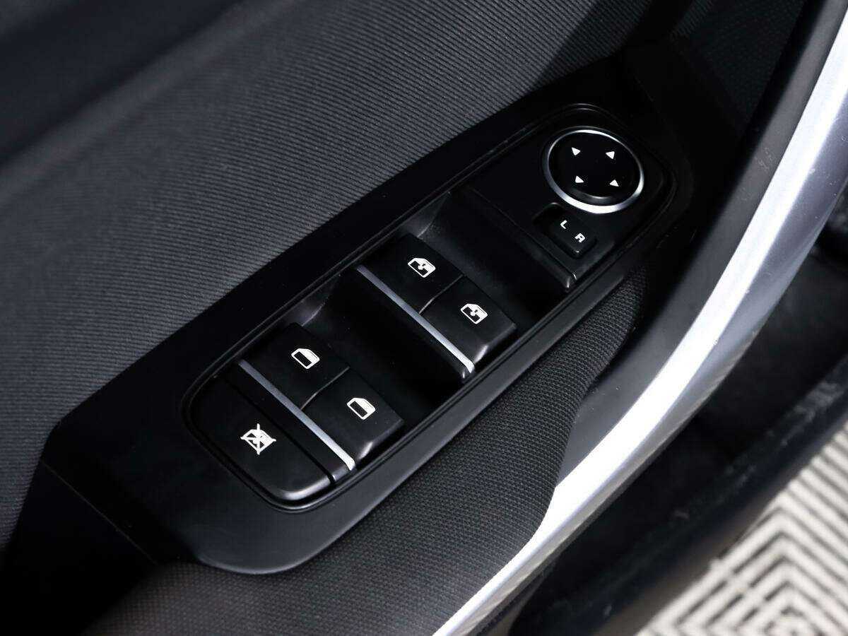 Купить Kia Ceed с пробегом. Фото: #18