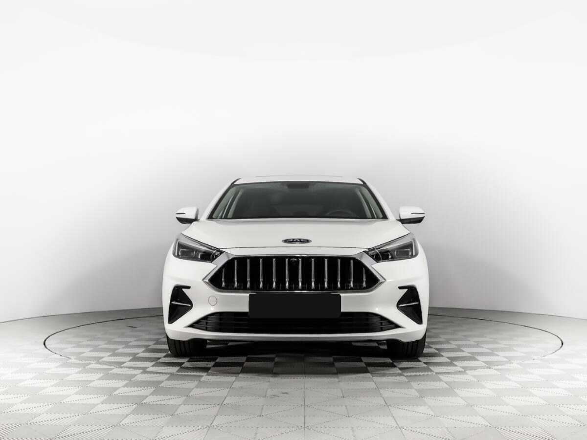 Купить JAC J7 с пробегом. Фото: #1