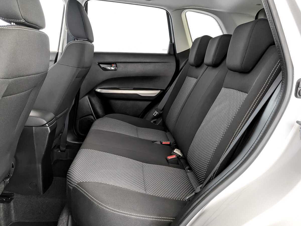 Купить Suzuki Vitara с пробегом. Фото: #11