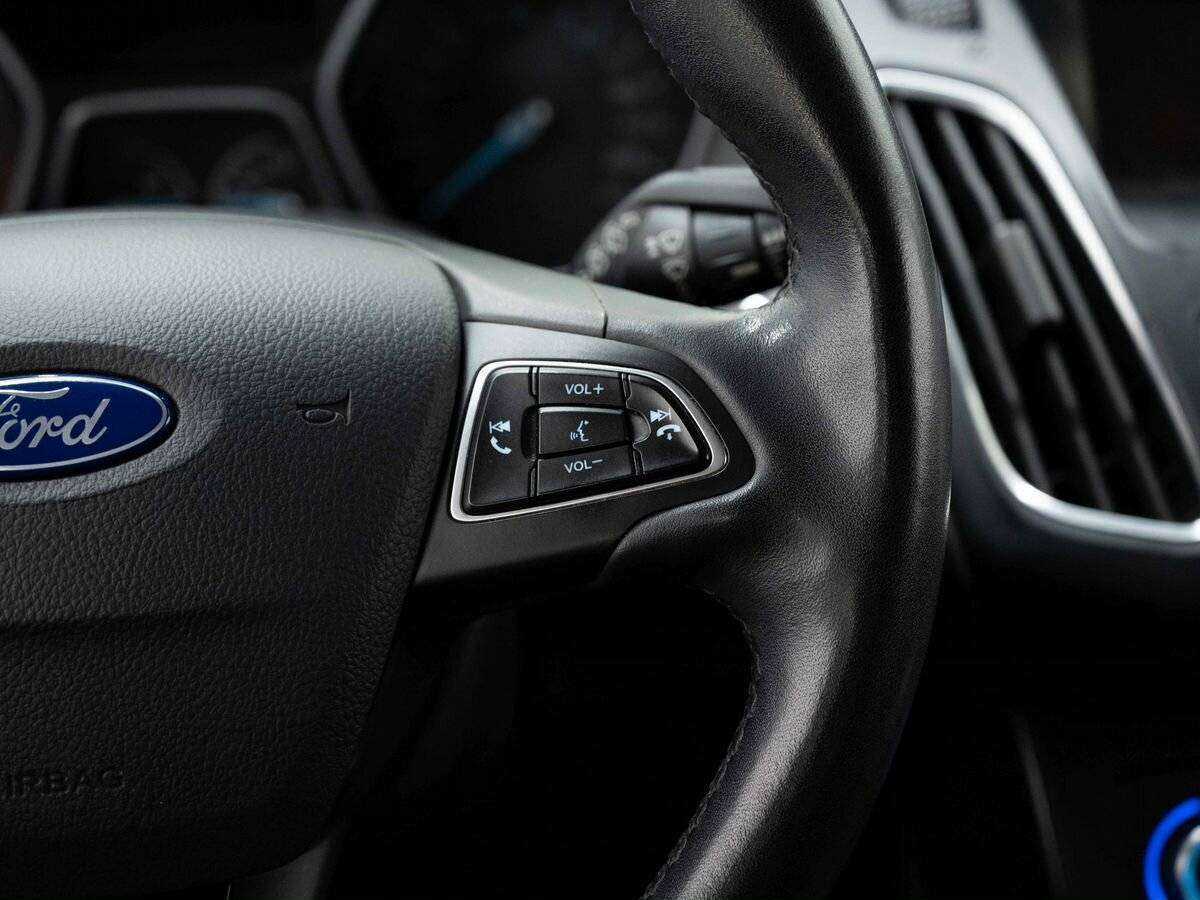 Купить Ford Focus с пробегом. Фото: #13