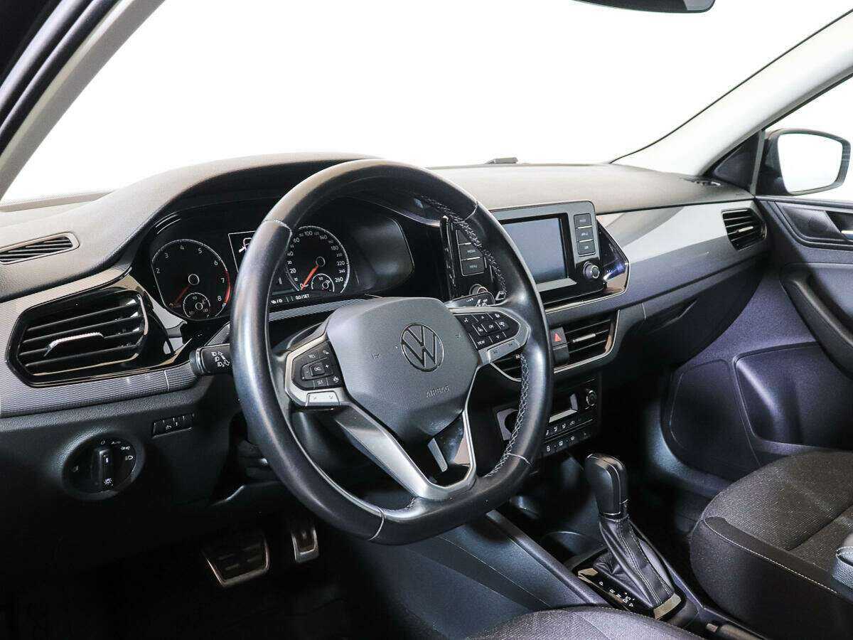 Купить Volkswagen Polo с пробегом. Фото: #12