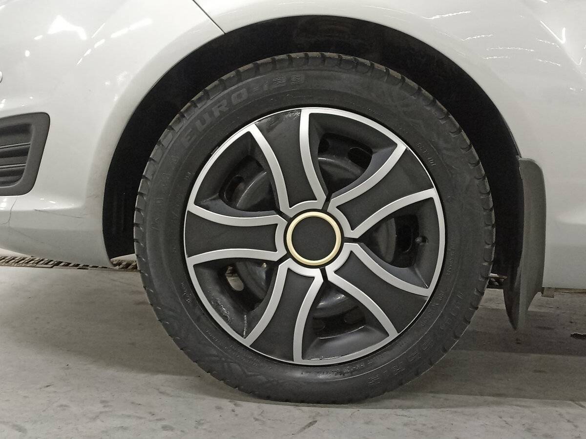 Купить Ford Fiesta с пробегом. Фото: #16