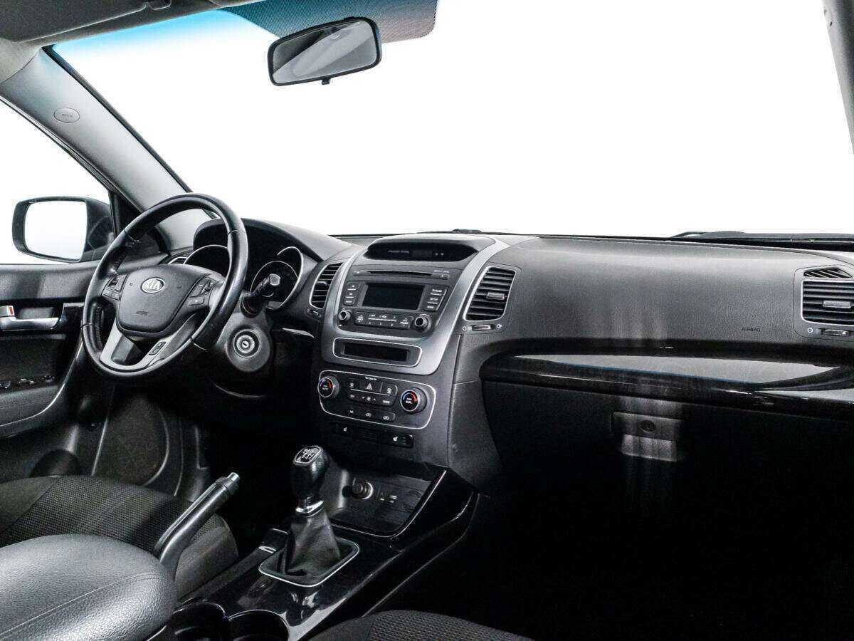 Купить Kia Sorento с пробегом. Фото: #8