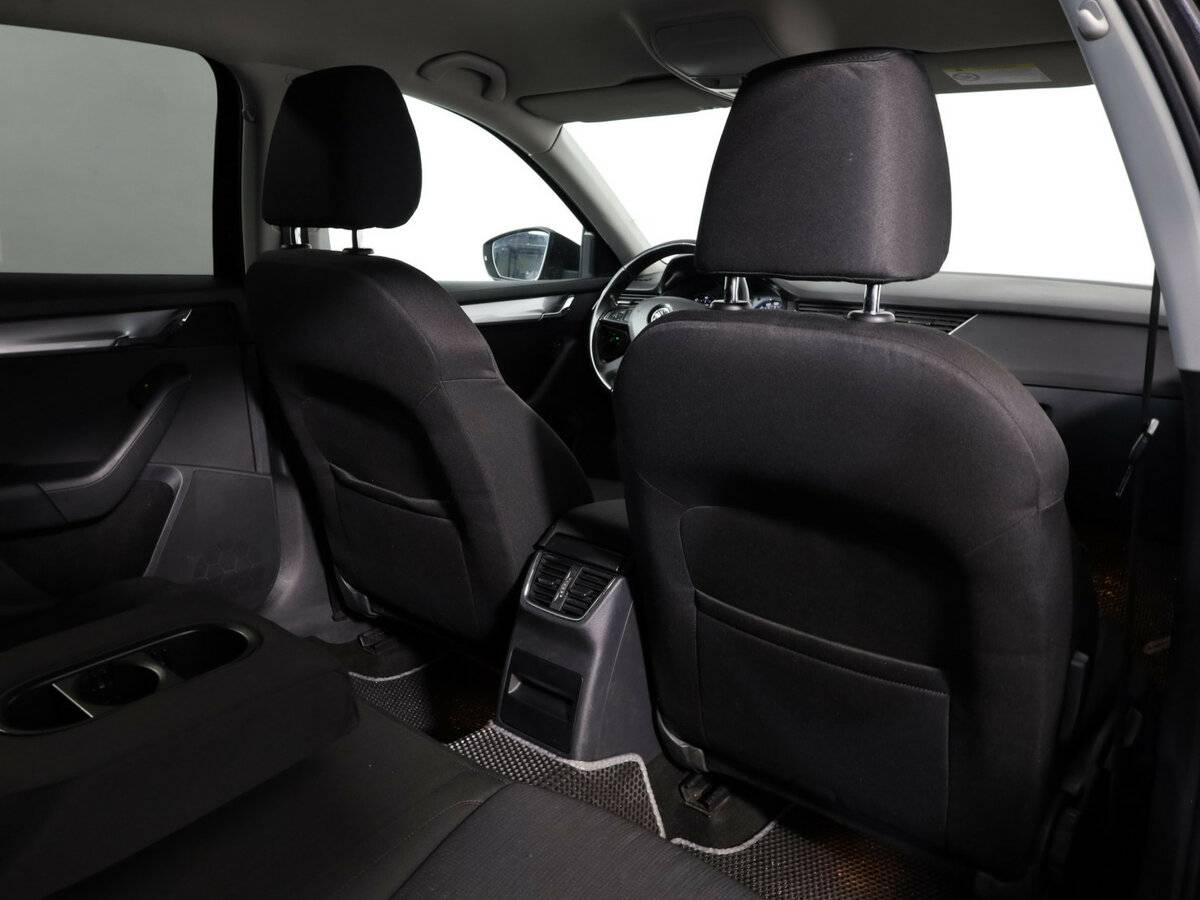 Купить Skoda Octavia с пробегом. Фото: #14