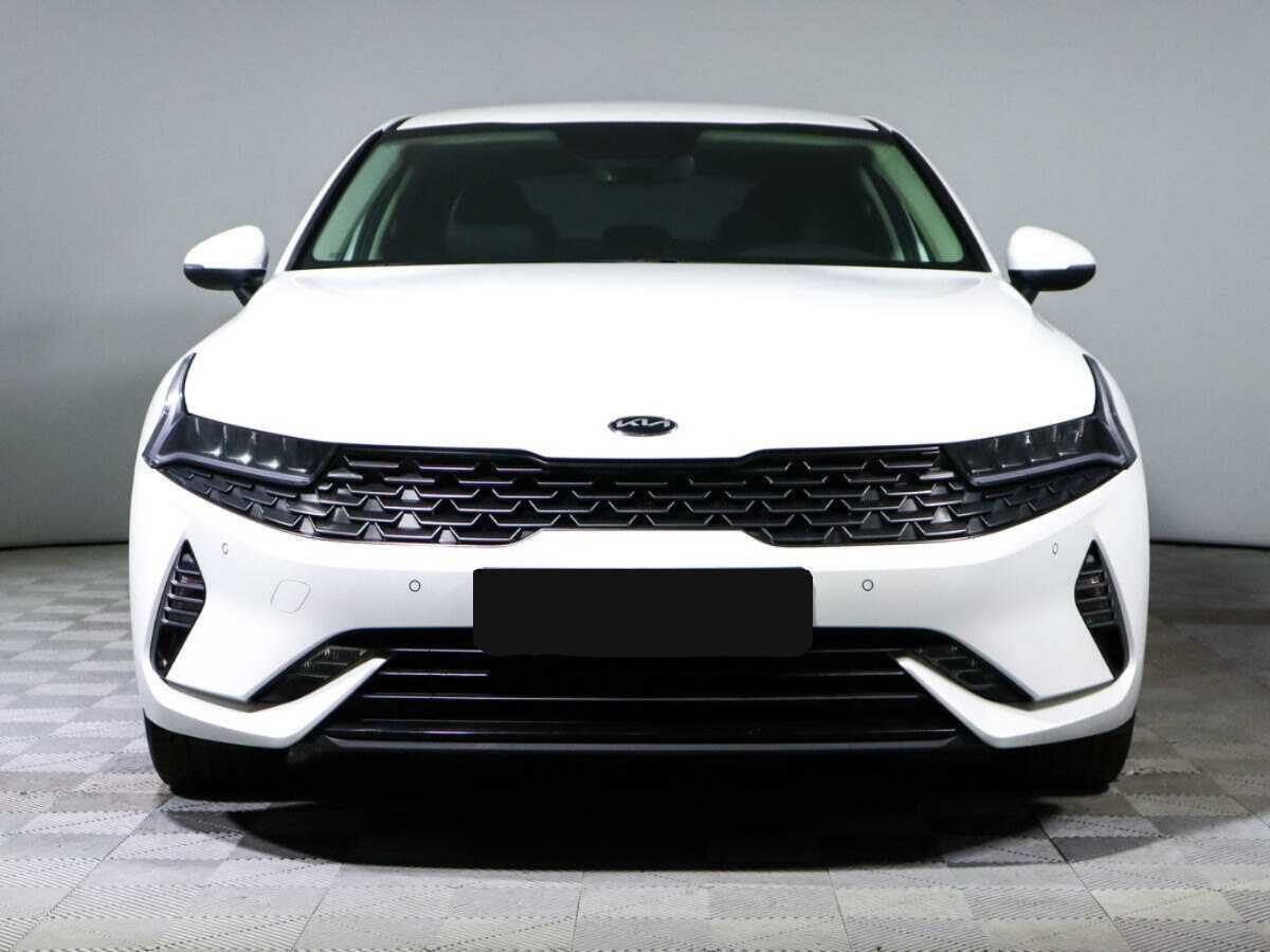 Купить Kia K5 с пробегом. Фото: #1