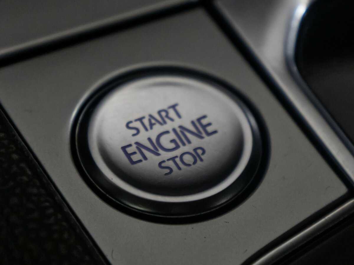 Купить Volkswagen Passat с пробегом. Фото: #12