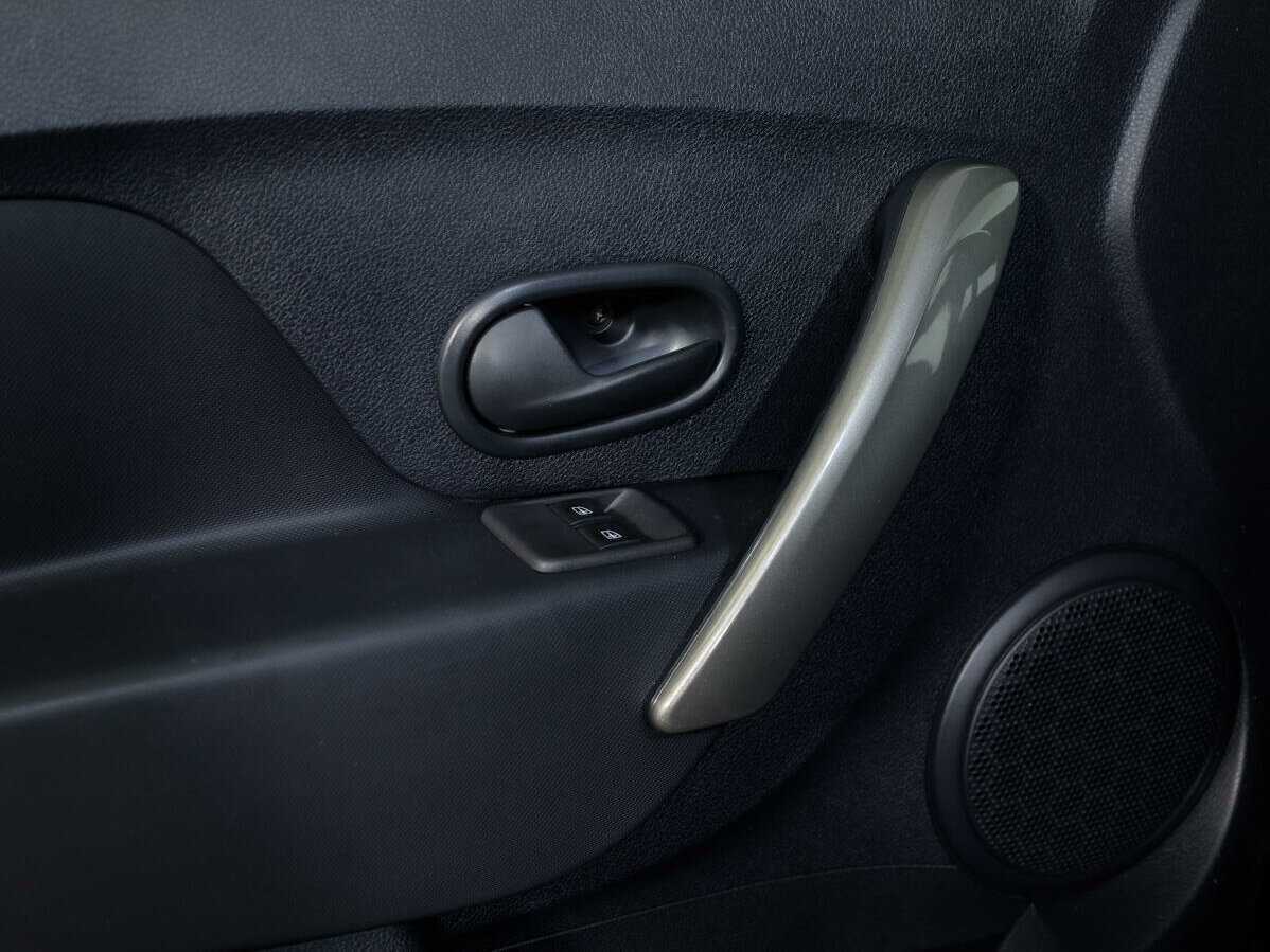 Купить Renault Sandero с пробегом. Фото: #20