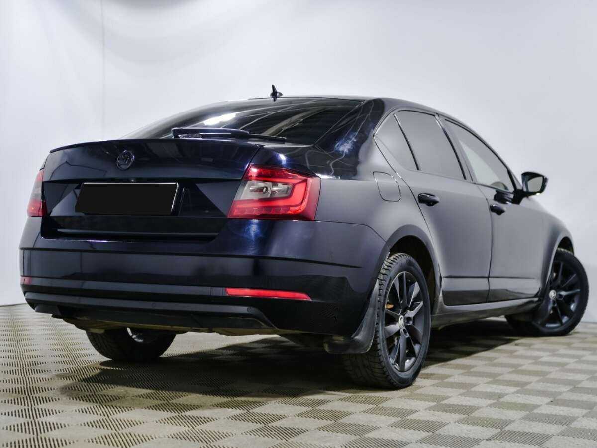 Купить Skoda Octavia с пробегом. Фото: #2