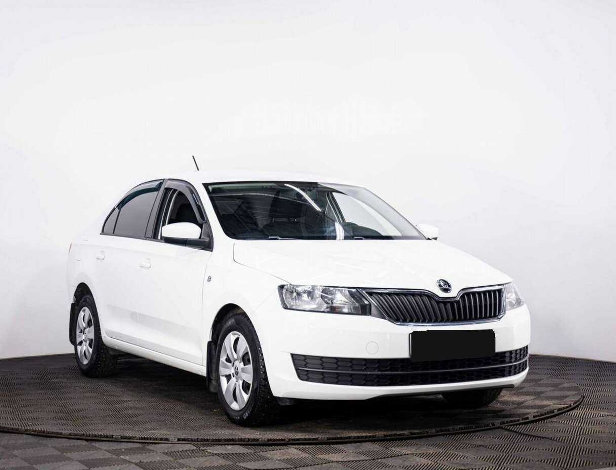 Купить Skoda Rapid с пробегом. Фото: #2
