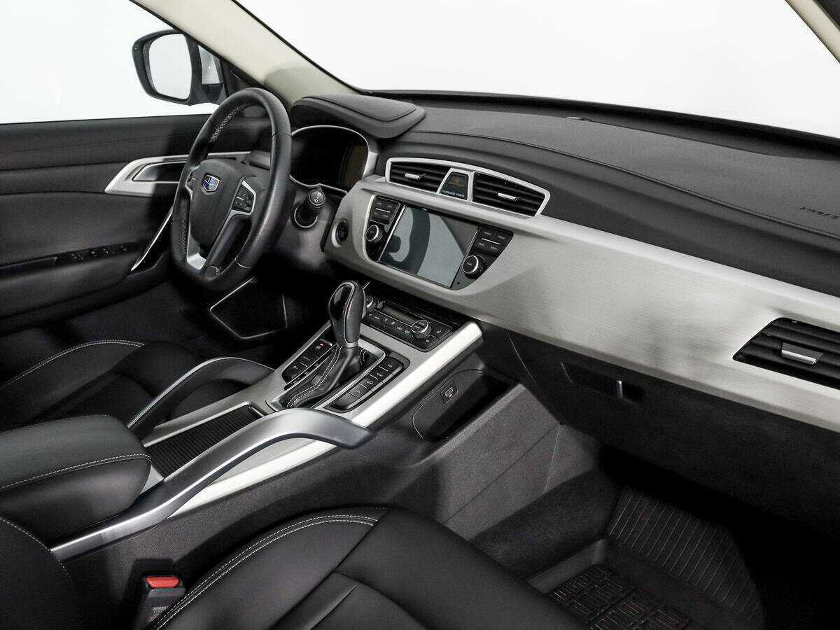 Купить Geely Atlas с пробегом. Фото: #9