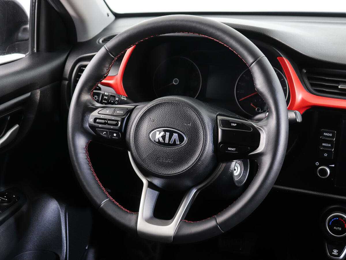 Купить Kia Rio с пробегом. Фото: #13