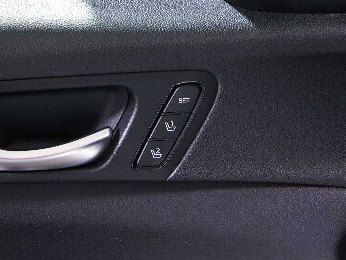 Купить Kia Optima с пробегом. Фото: #18