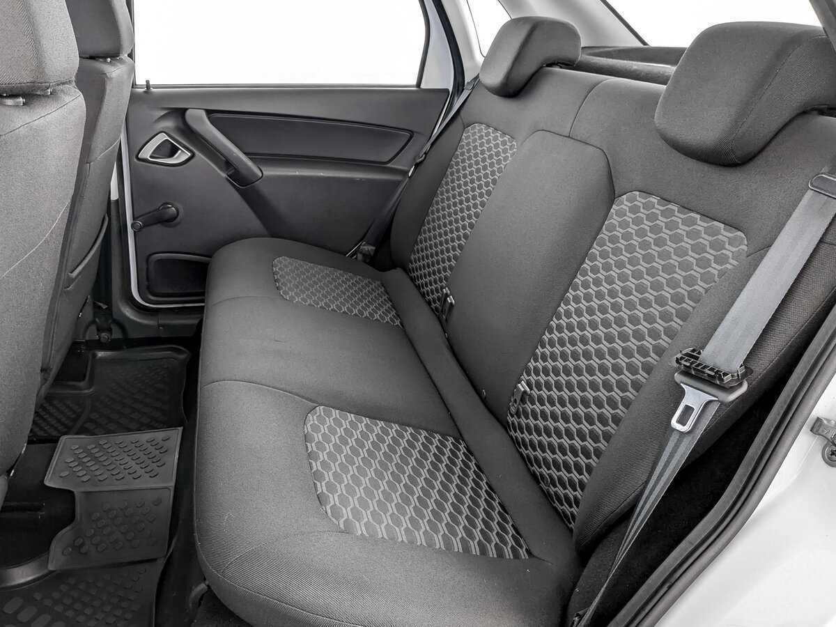 Купить Lada (ВАЗ) Granta с пробегом. Фото: #11