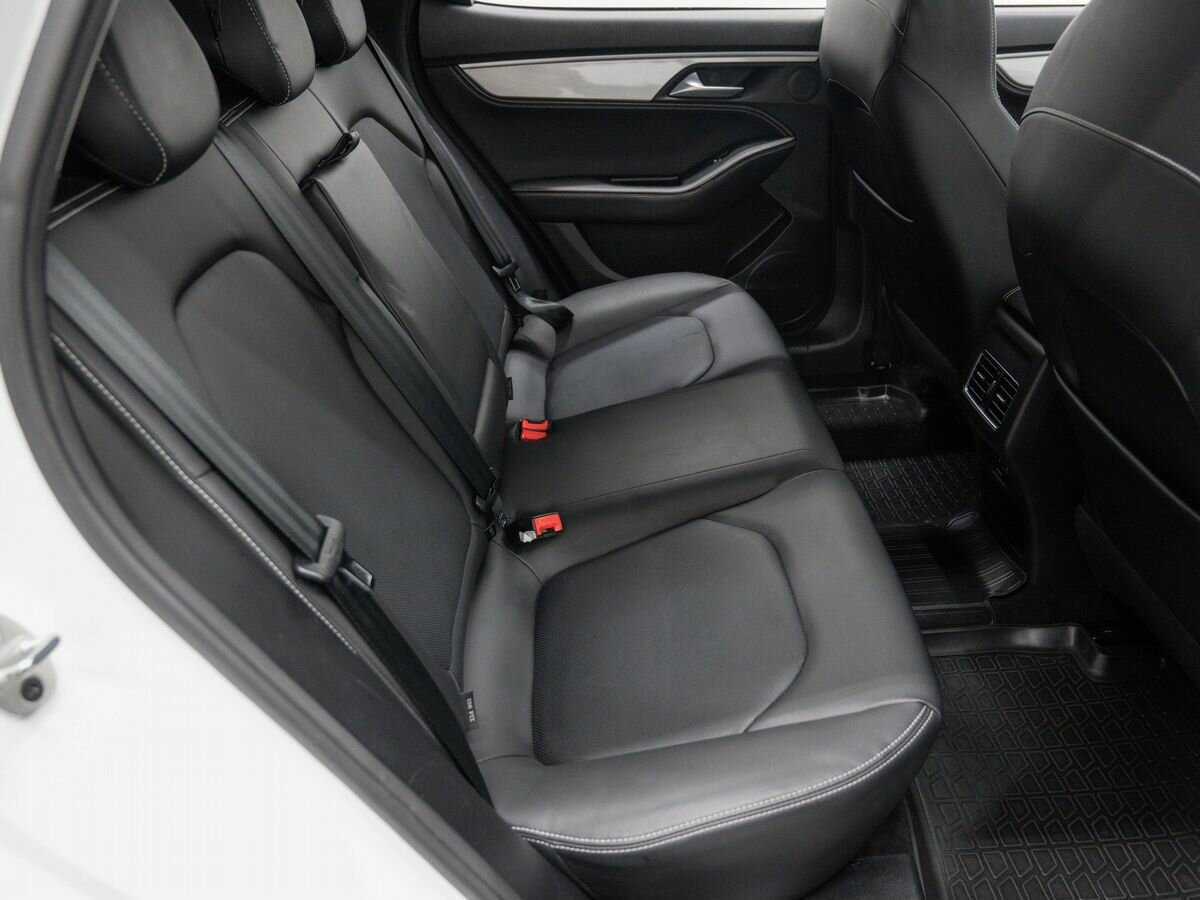 Купить JAC J7 с пробегом. Фото: #8