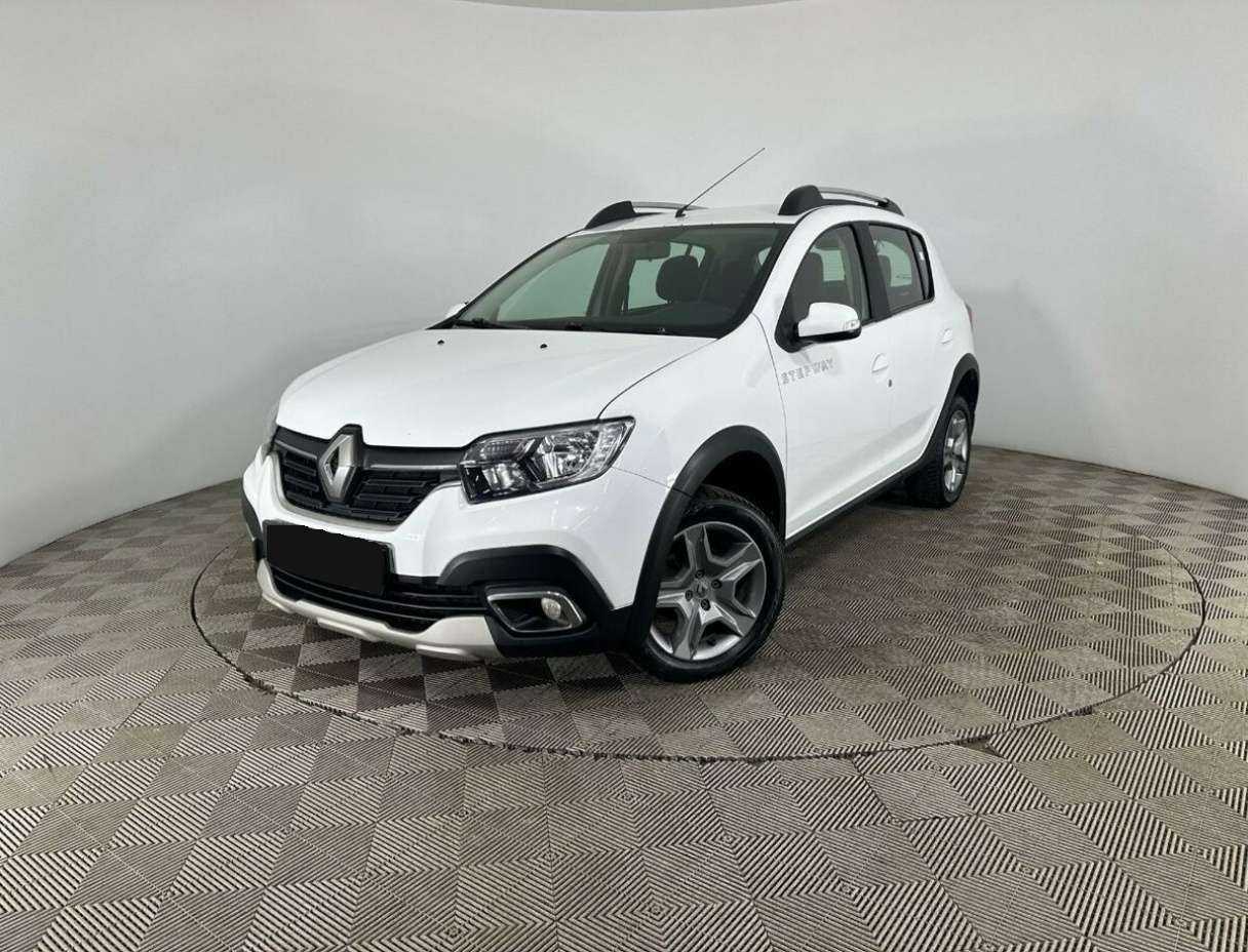 Купить Renault Sandero с пробегом. Посмотреть фото