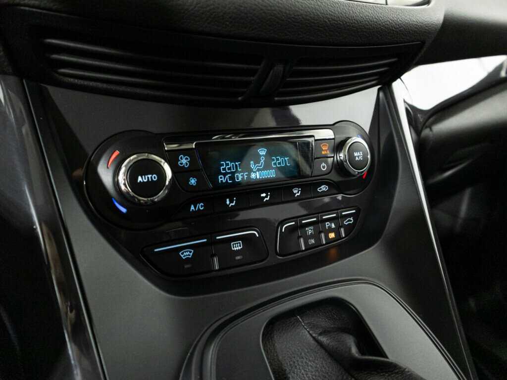 Купить Ford Kuga с пробегом. Фото: #16