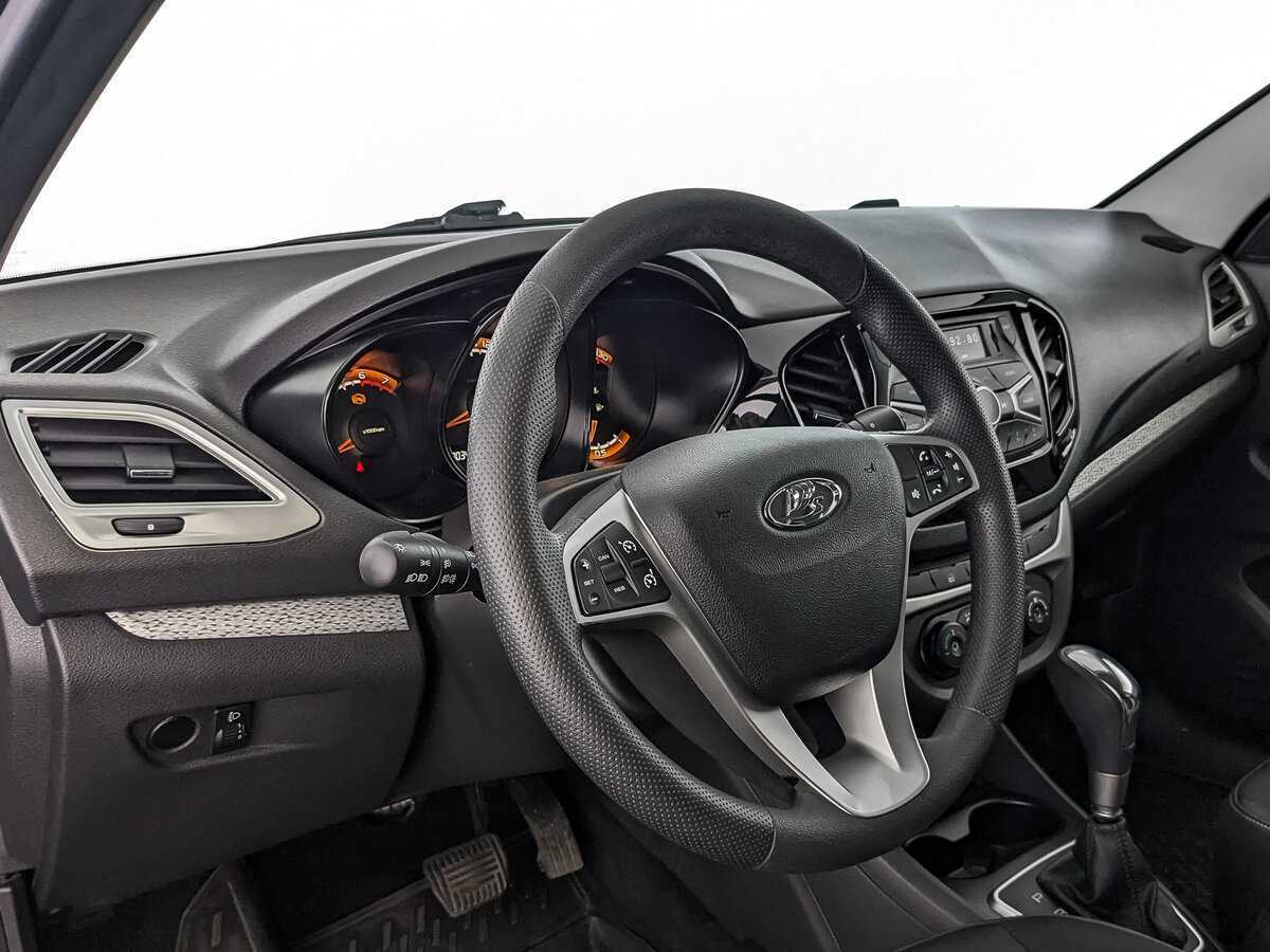 Купить Lada (ВАЗ) Vesta с пробегом. Фото: #10