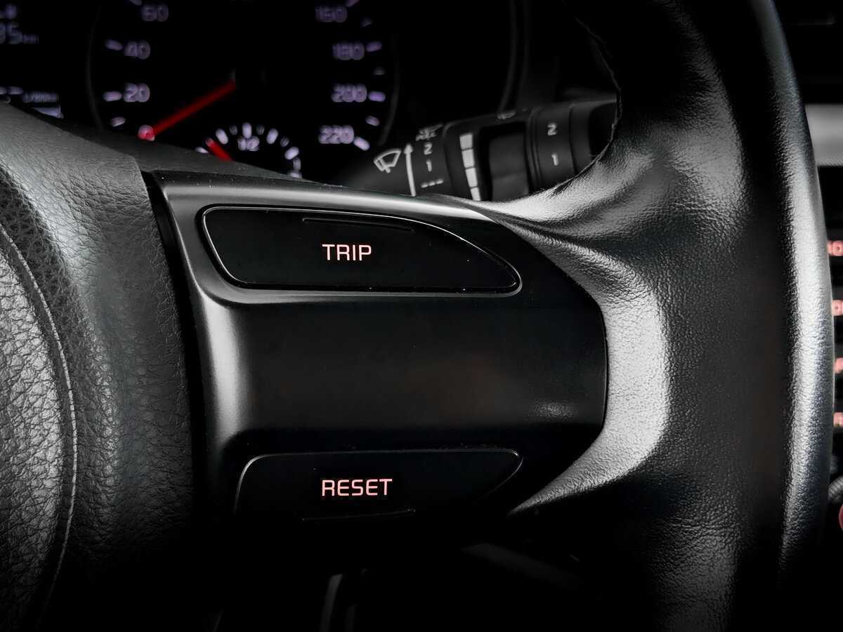 Купить Kia Rio с пробегом. Фото: #24