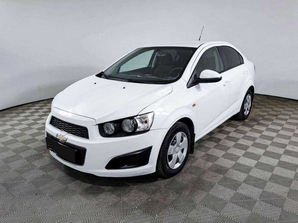 Купить Chevrolet Aveo с пробегом. Фото: #0