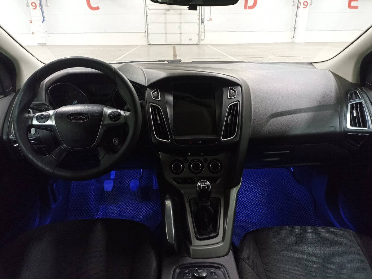 Купить Ford Focus с пробегом. Фото: #13