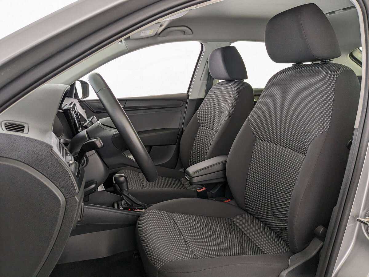 Купить Volkswagen Polo с пробегом. Фото: #13