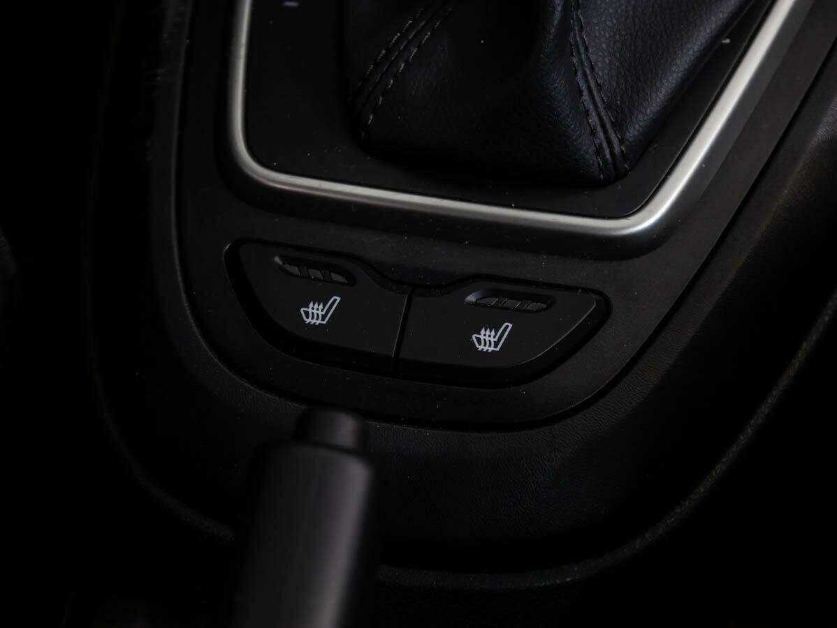 Купить Lada (ВАЗ) Vesta с пробегом. Фото: #13